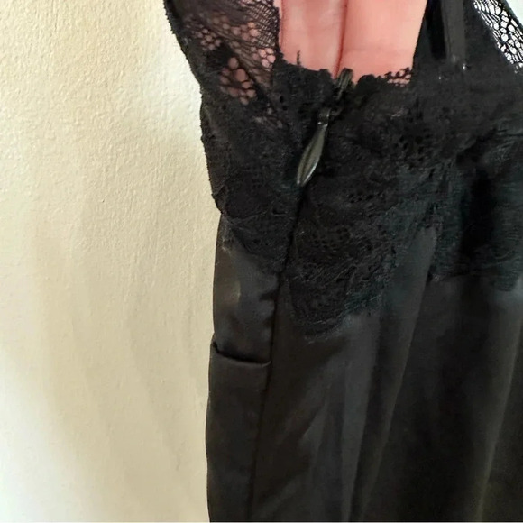 Rosedress Women's Black V-Neck Lace Satin Slip Dress with Straps Size M NWT - Picture 12 of 14